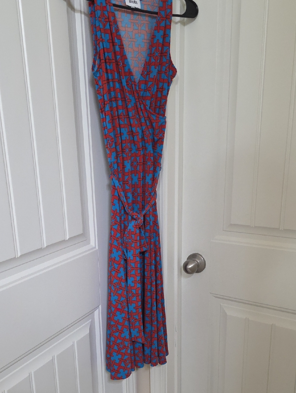 Leota Red and Blue Sleeveless Wrap Midi Dress